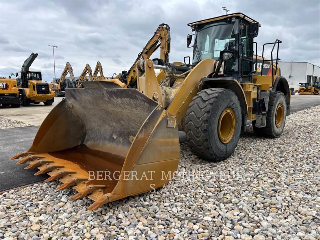 CAT 962M 輪胎式裝載機