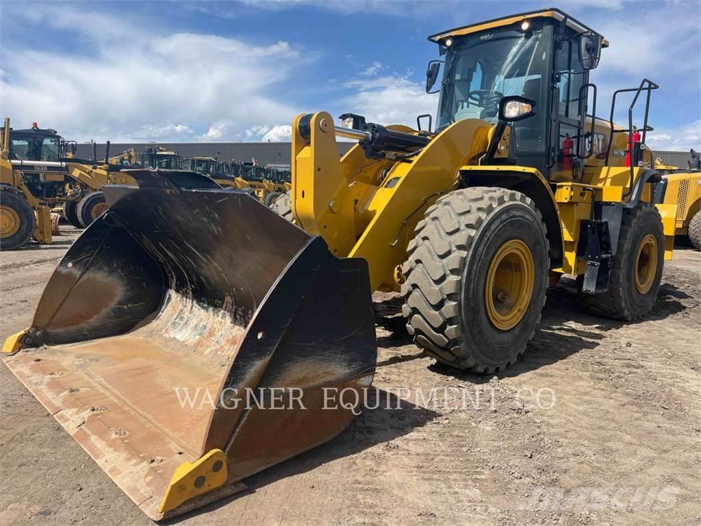 CAT 962M 輪胎式裝載機