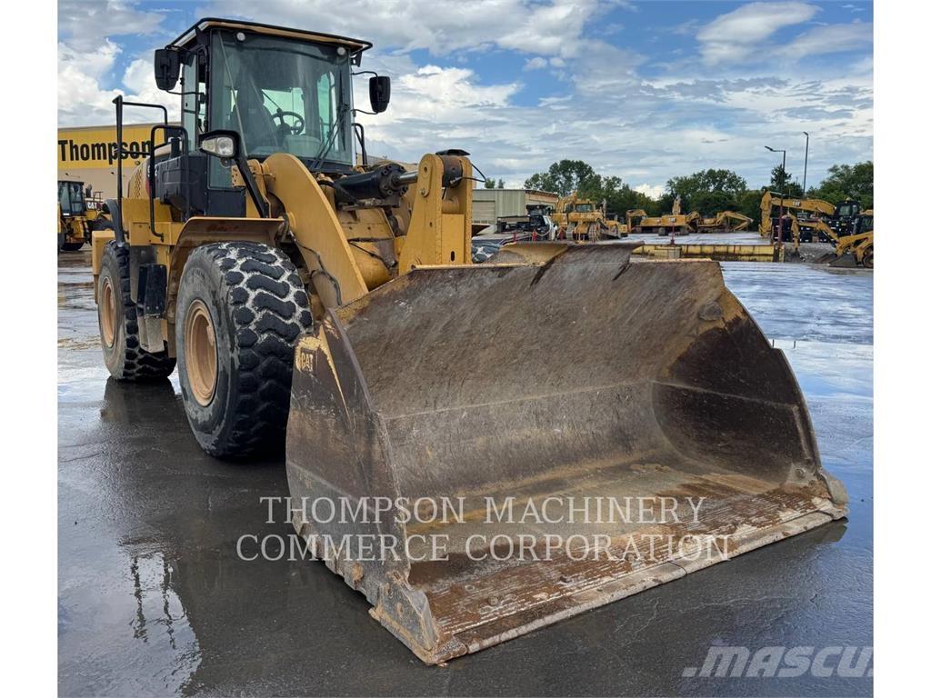 CAT 962M 輪胎式裝載機