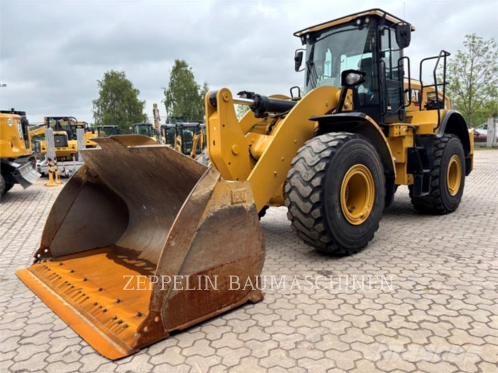 CAT 962M 輪胎式裝載機