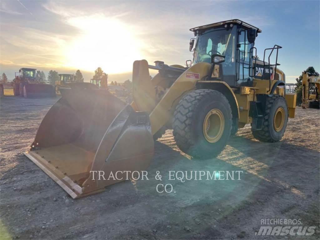 CAT 962M 輪胎式裝載機