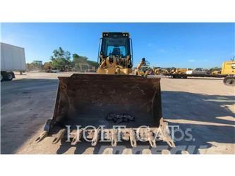 CAT 963 推土機