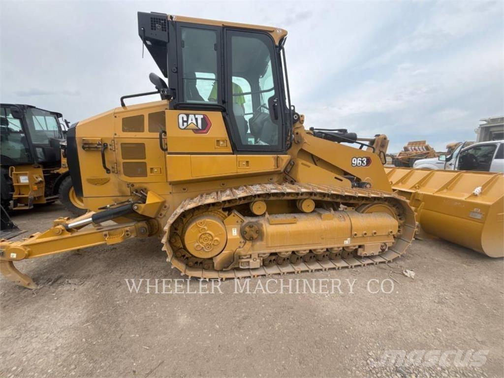 CAT 963 推土機