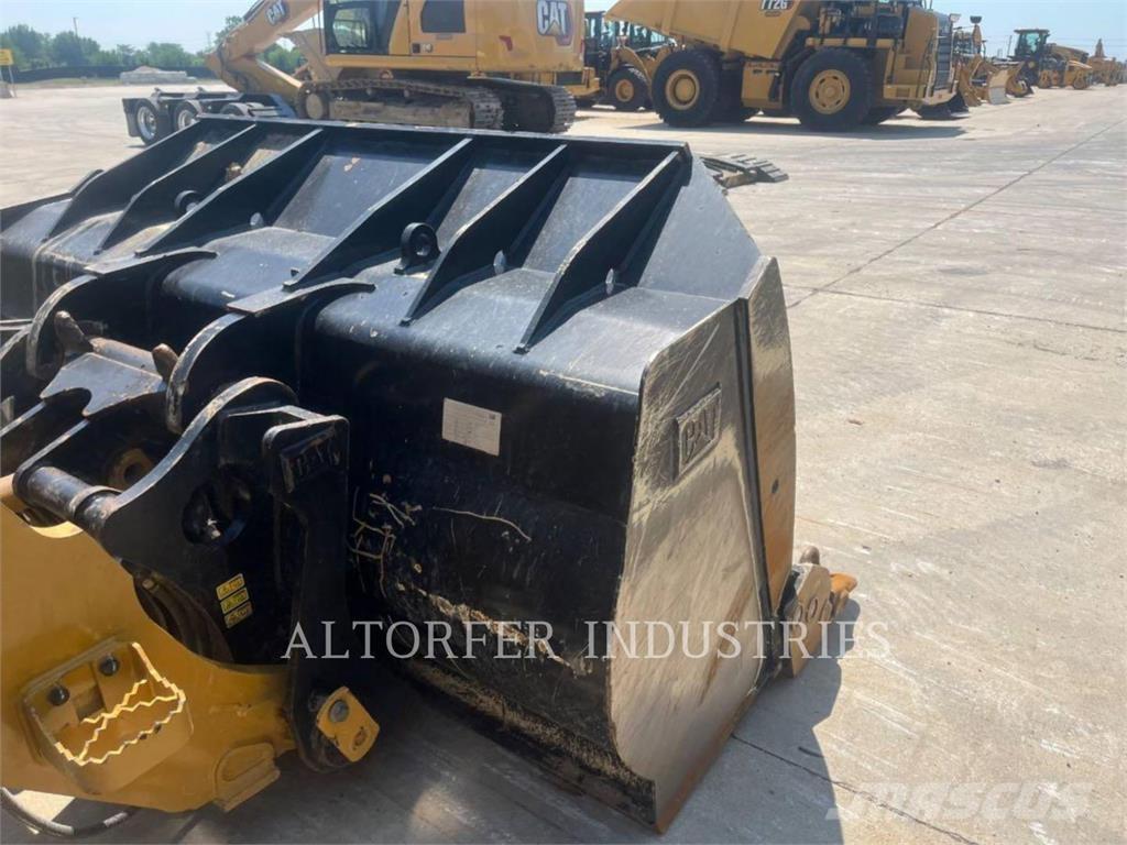 CAT 963-12 推土機