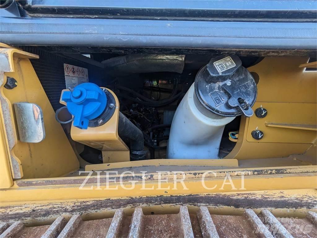 CAT 963K 推土機