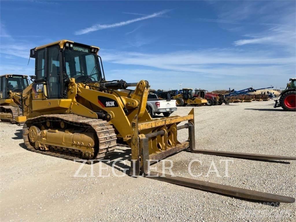 CAT 963K 推土機