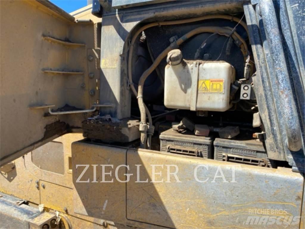 CAT 963K 推土機
