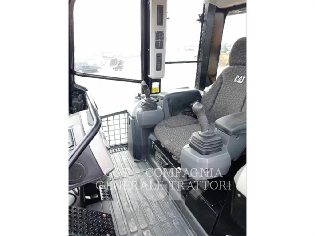 CAT 963K 推土機