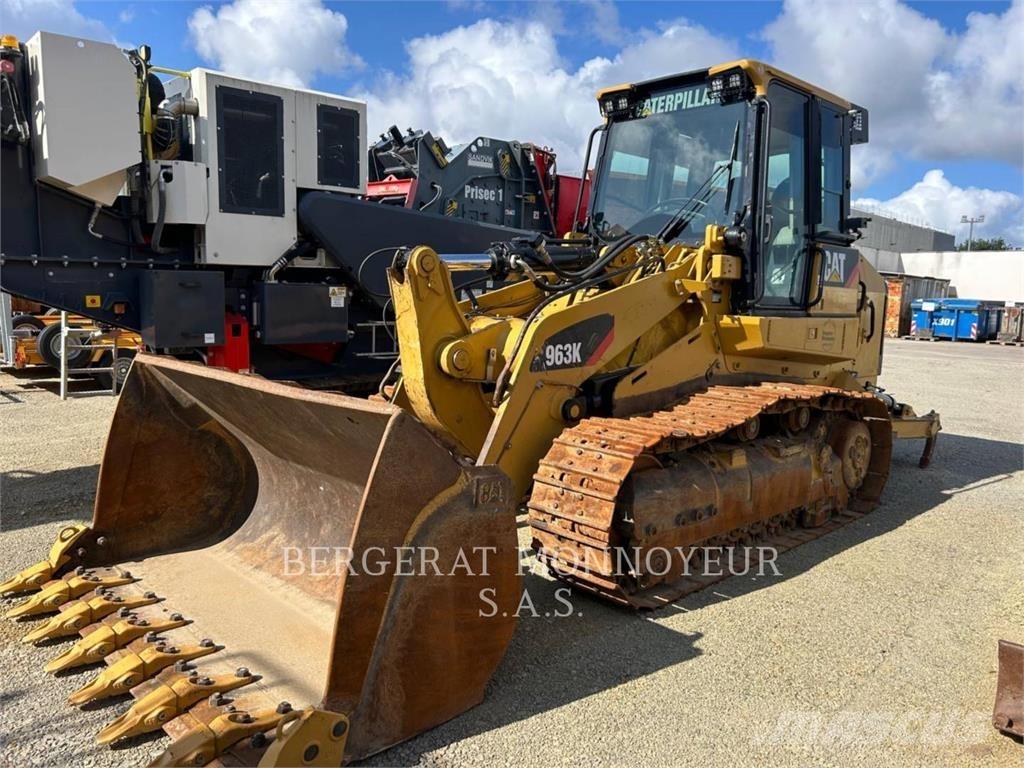 CAT 963K 推土機