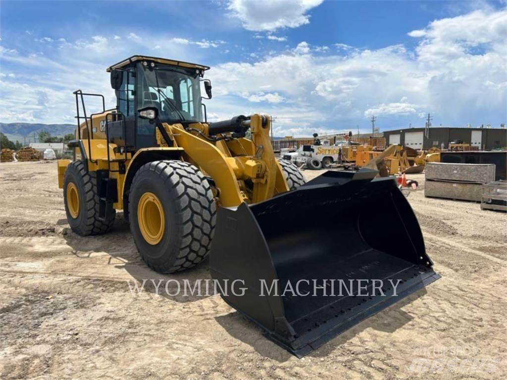 CAT 966 輪胎式裝載機