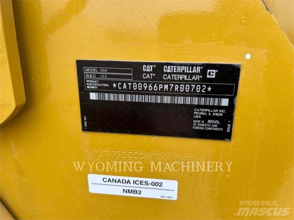 CAT 966 輪胎式裝載機