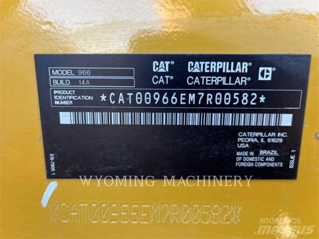 CAT 966 輪胎式裝載機