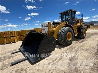 CAT 966 輪胎式裝載機