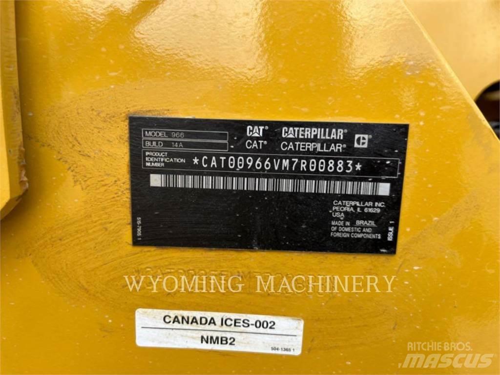 CAT 966 輪胎式裝載機