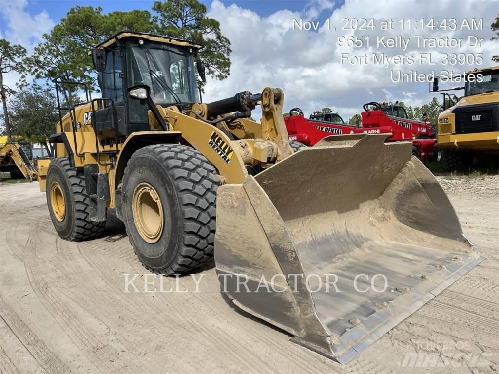 CAT 966 輪胎式裝載機