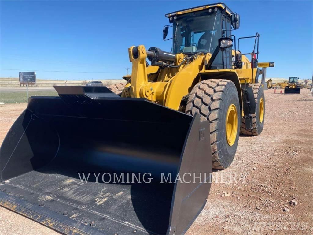 CAT 966 輪胎式裝載機