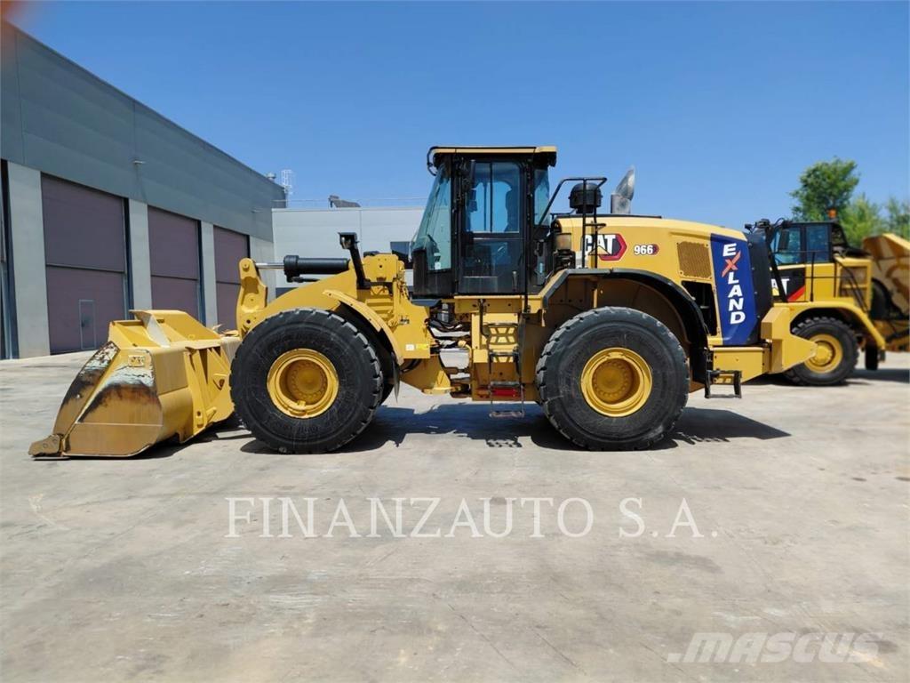 CAT 966 輪胎式裝載機