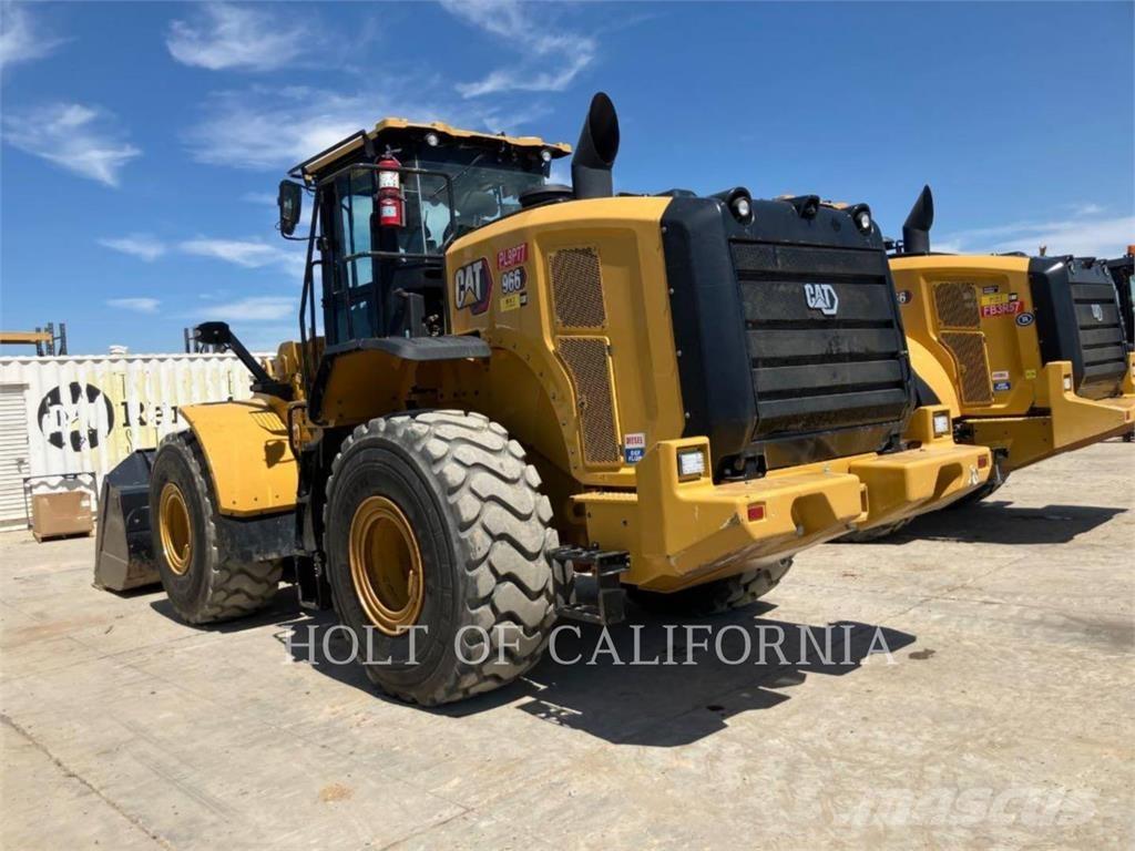 CAT 966 輪胎式裝載機