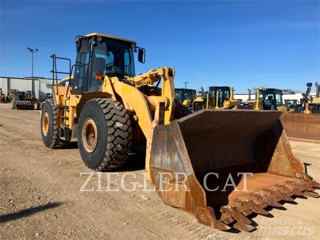 CAT 966G 輪胎式裝載機