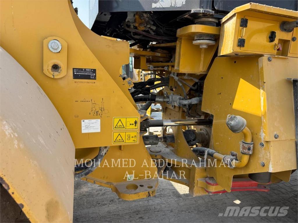 CAT 966GC 輪胎式裝載機