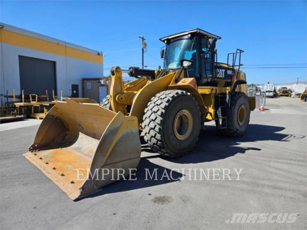 CAT 966K 輪胎式裝載機