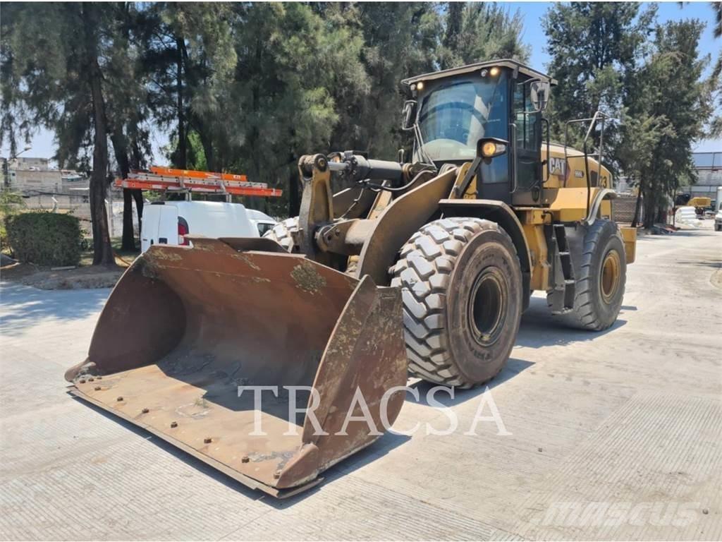 CAT 966L 輪胎式裝載機