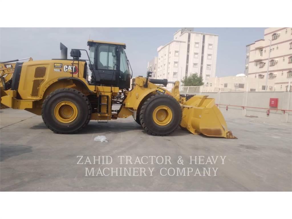 CAT 966L 輪胎式裝載機