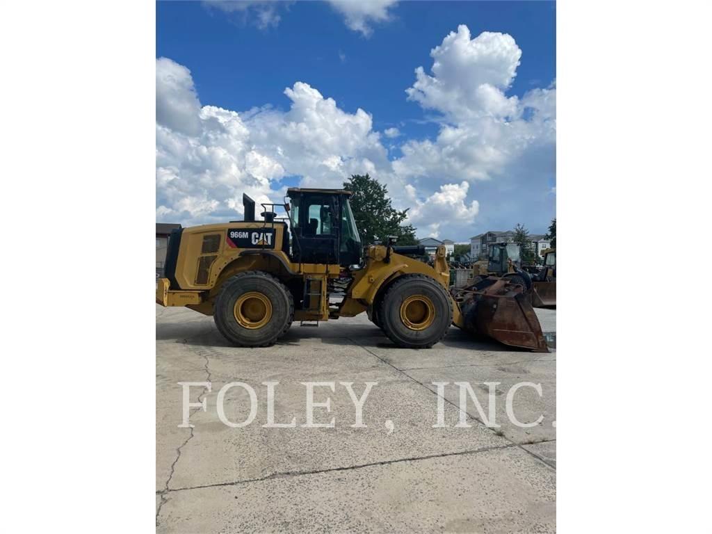 CAT 966M 輪胎式裝載機