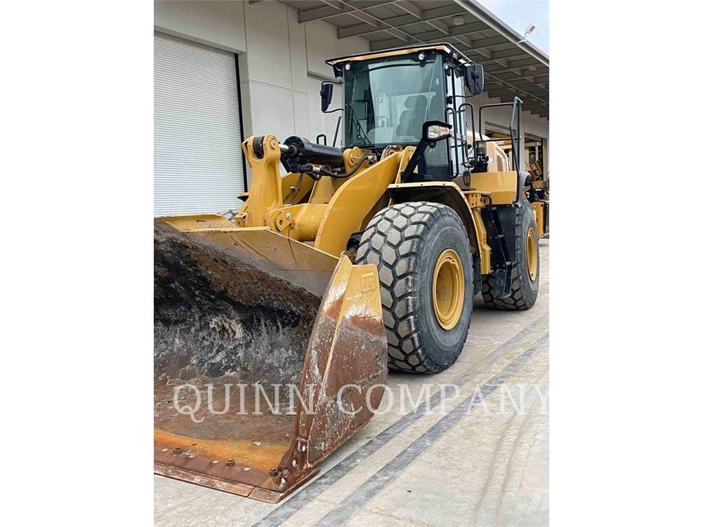 CAT 966M 輪胎式裝載機