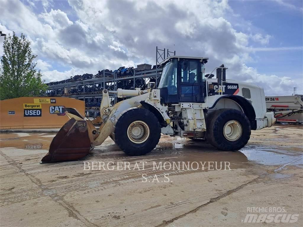 CAT 966M 輪胎式裝載機