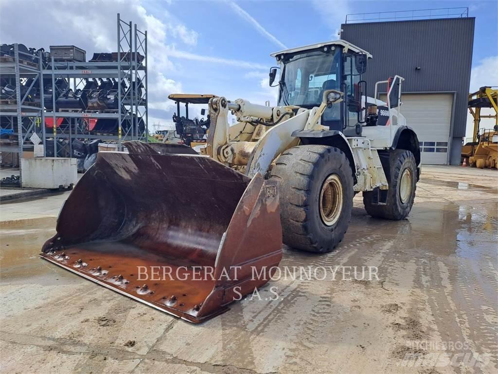 CAT 966M 輪胎式裝載機