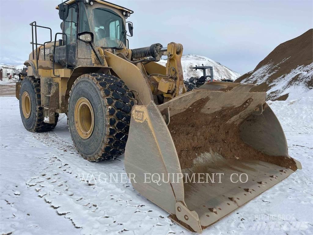 CAT 966M 輪胎式裝載機