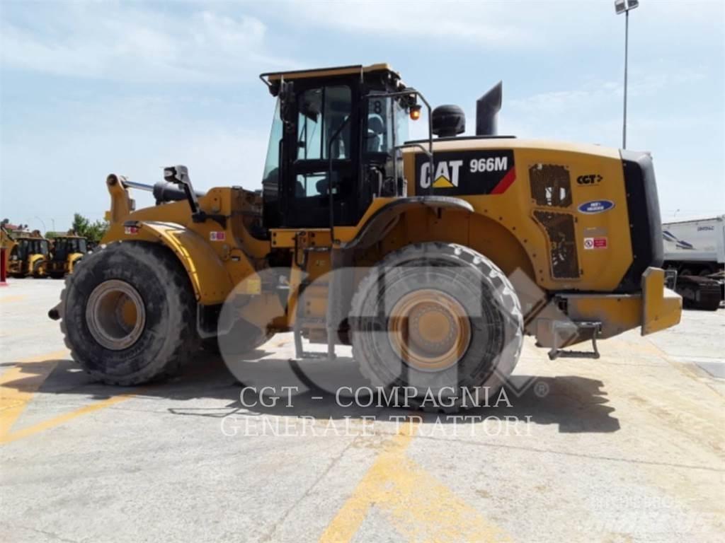 CAT 966M 輪胎式裝載機
