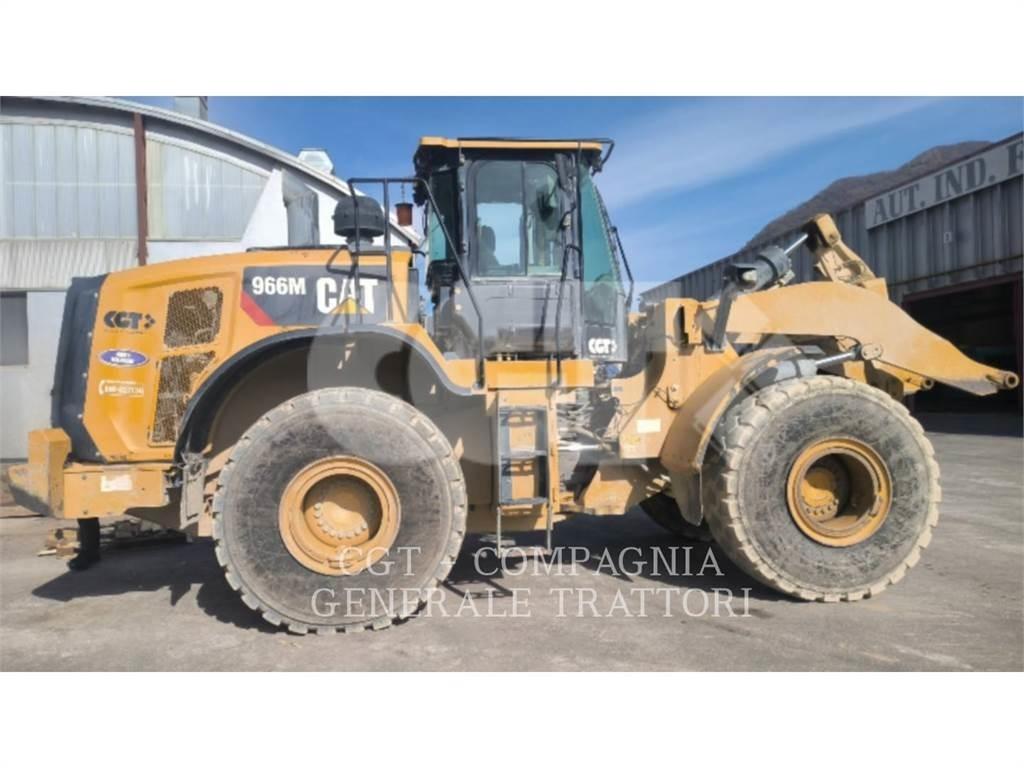 CAT 966M 輪胎式裝載機