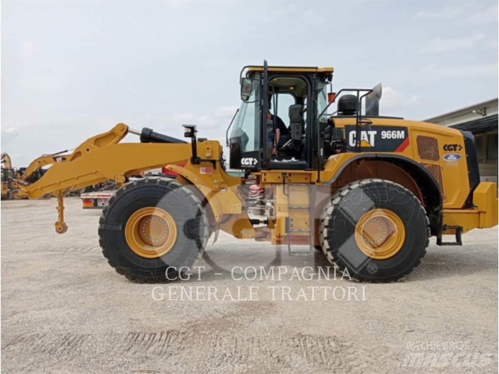 CAT 966M 輪胎式裝載機