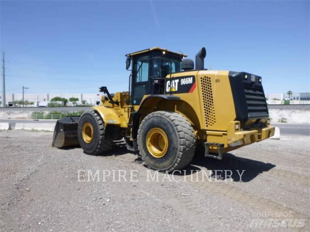 CAT 966M 輪胎式裝載機