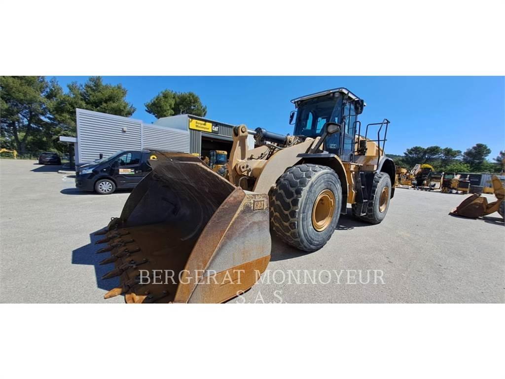 CAT 966M 輪胎式裝載機