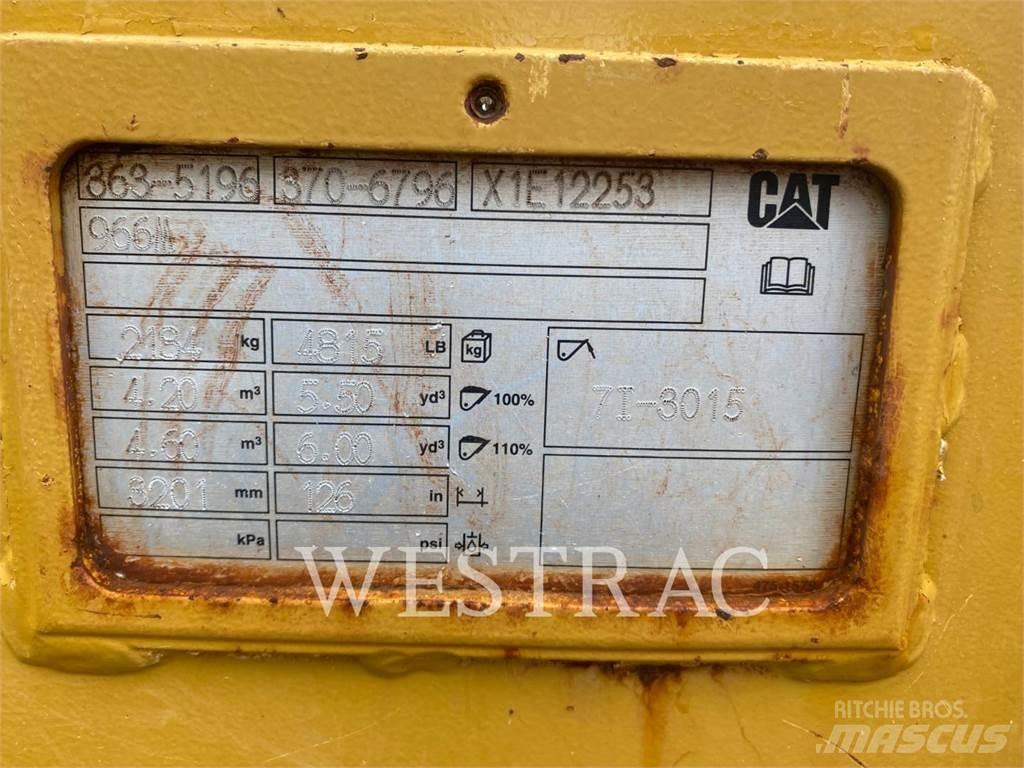 CAT 966M 輪胎式裝載機