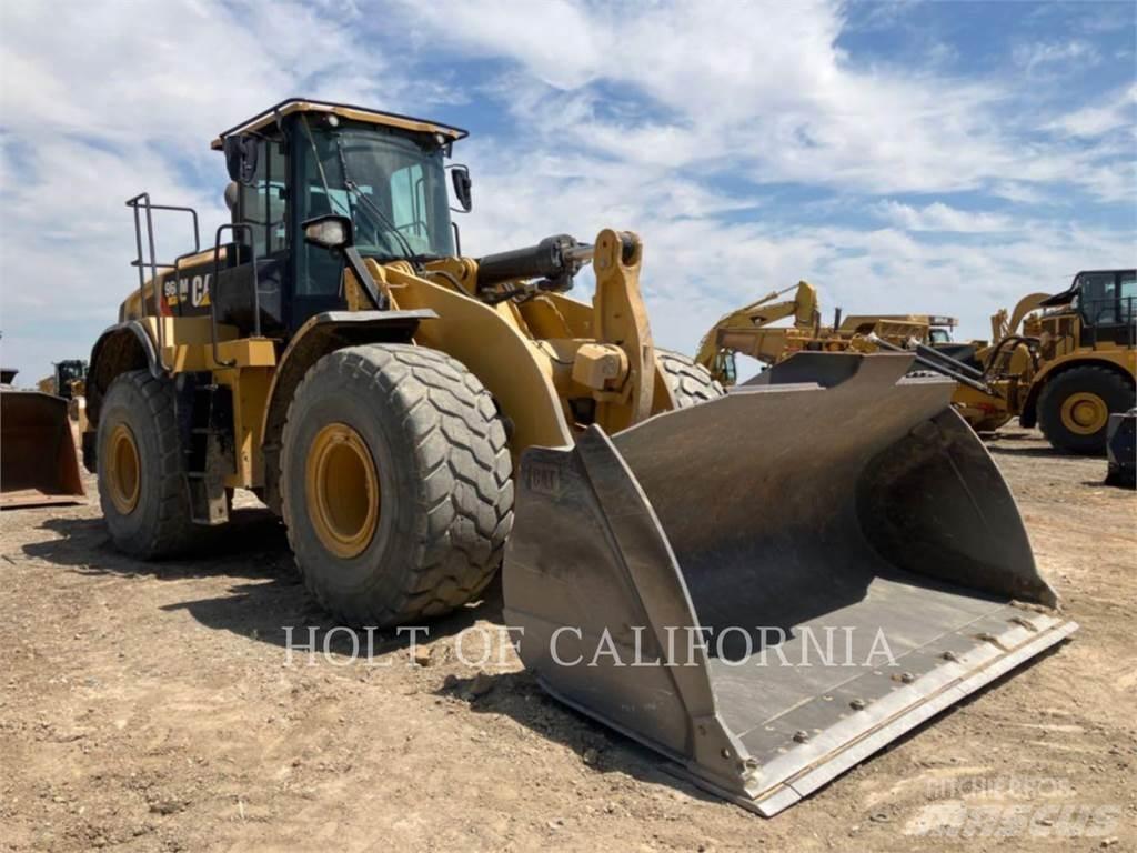 CAT 966M 輪胎式裝載機