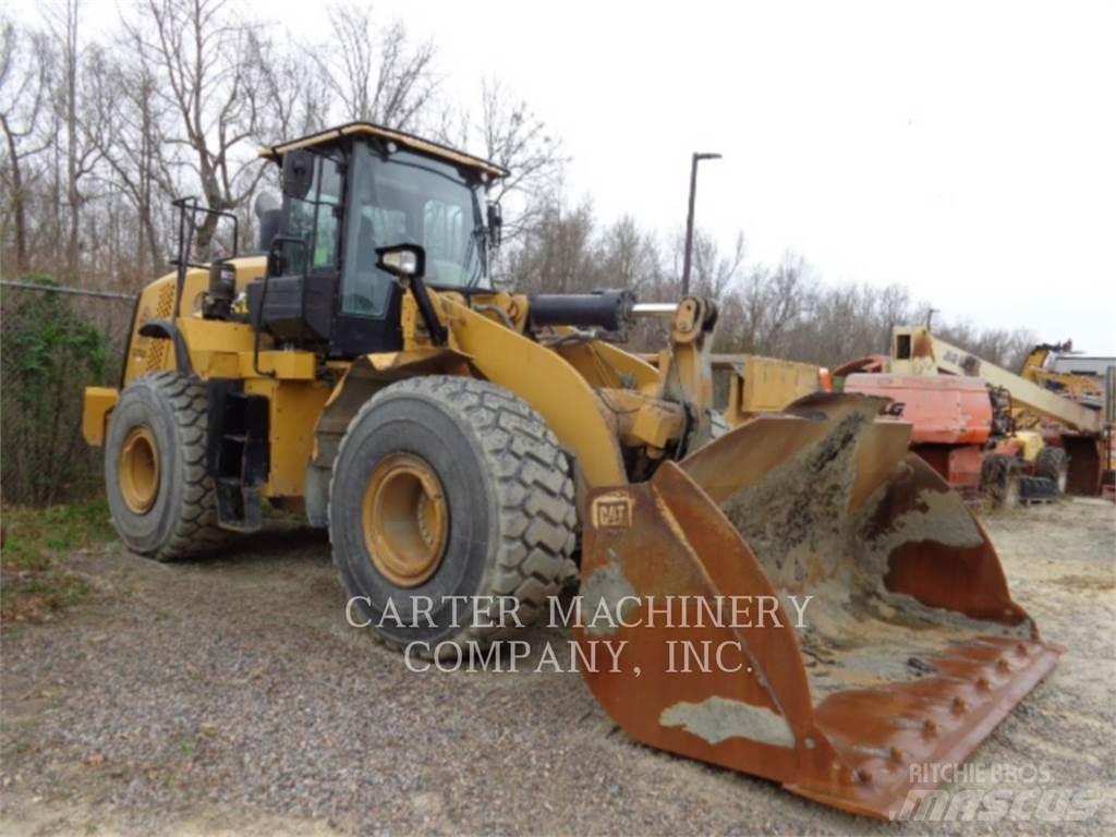 CAT 966M 輪胎式裝載機