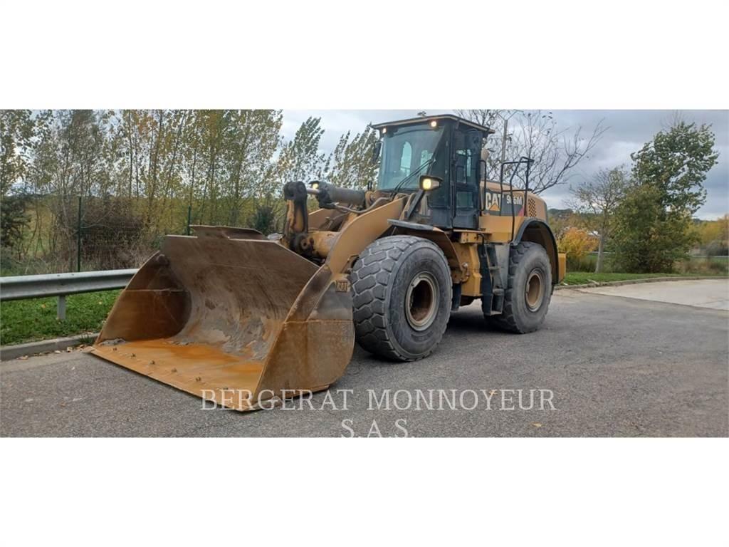 CAT 966M 輪胎式裝載機