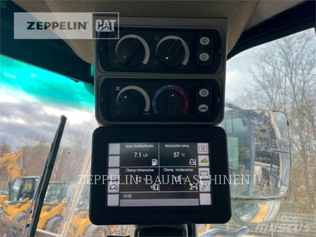 CAT 966M 輪胎式裝載機