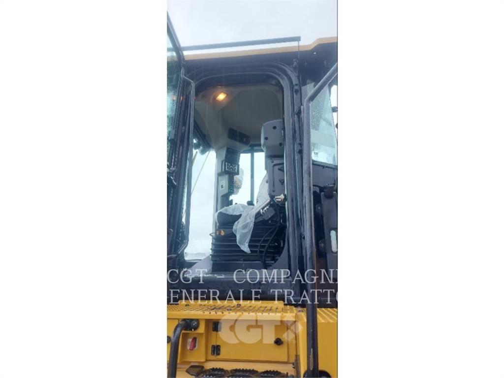 CAT 966M 輪胎式裝載機