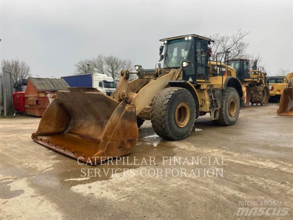 CAT 966M 輪胎式裝載機