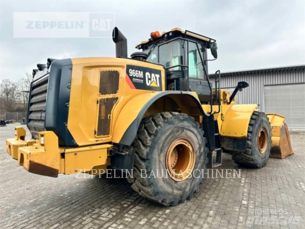 CAT 966M 輪胎式裝載機