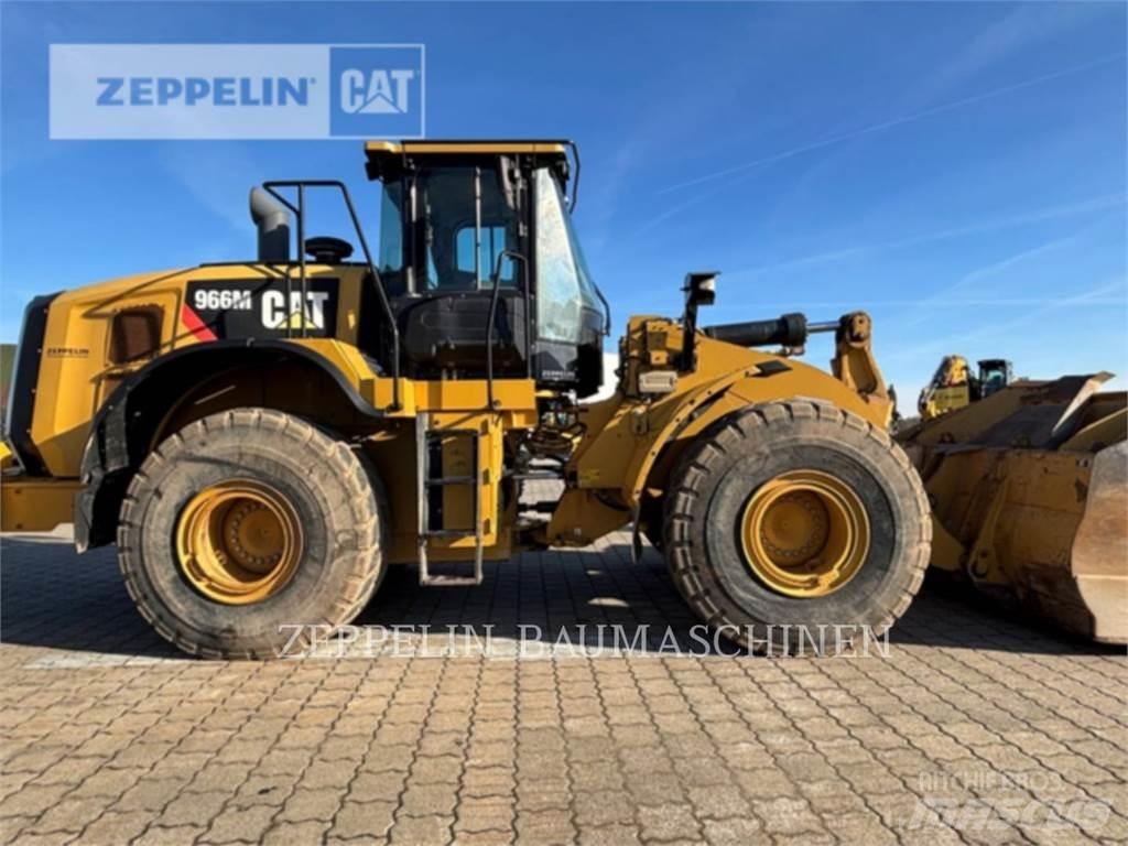 CAT 966M 輪胎式裝載機