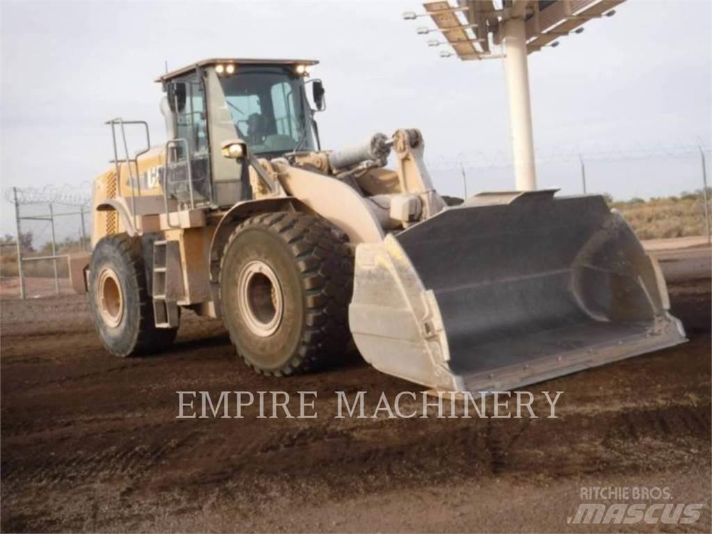 CAT 966M 輪胎式裝載機