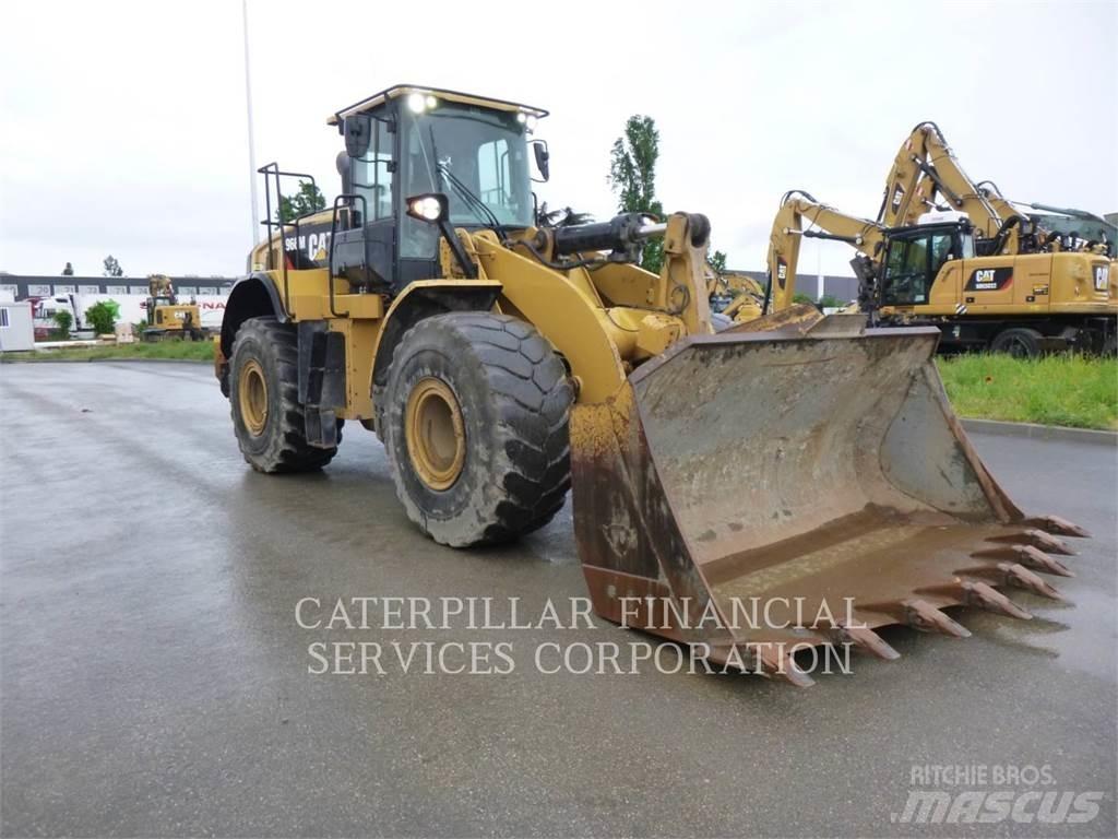 CAT 966M 輪胎式裝載機