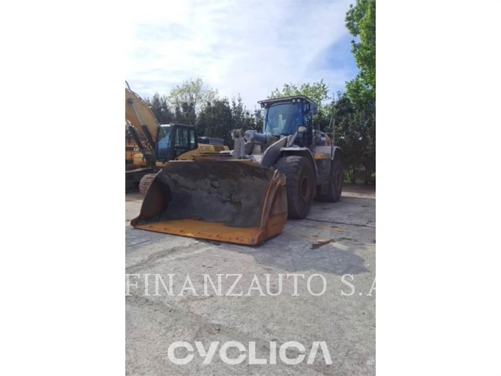 CAT 966M 輪胎式裝載機