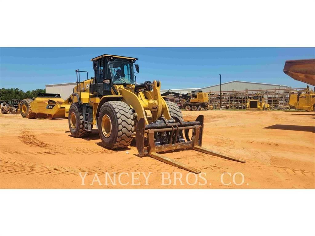 CAT 966M 輪胎式裝載機